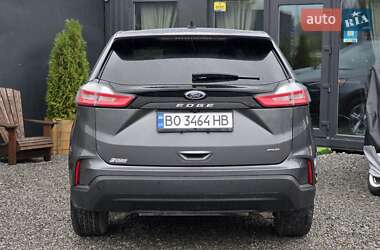 Позашляховик / Кросовер Ford Edge 2021 в 