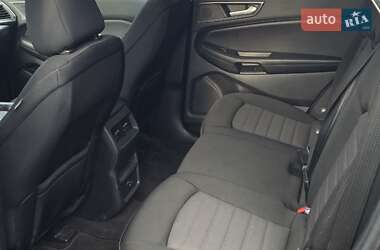 Позашляховик / Кросовер Ford Edge 2021 в 