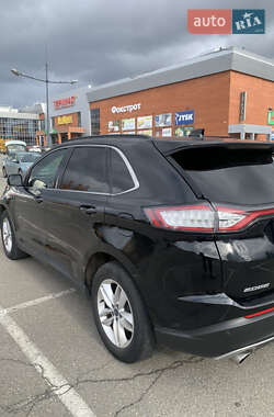 Внедорожник / Кроссовер Ford Edge 2018 в 