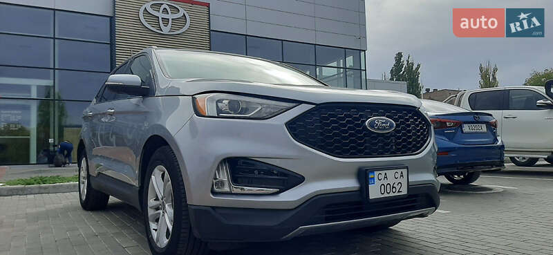 Позашляховик / Кросовер Ford Edge 2019 в Черкасах