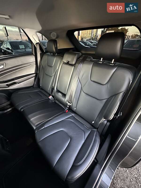 Внедорожник / Кроссовер Ford Edge 2017 в Белогородке