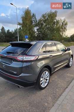 Внедорожник / Кроссовер Ford Edge 2018 в 