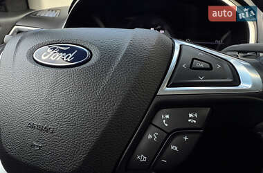 Внедорожник / Кроссовер Ford Edge 2018 в  фото 59 Внедорожник / Кроссовер Ford Edge 2018 в