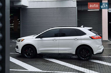 Внедорожник / Кроссовер Ford Edge 2019 в 