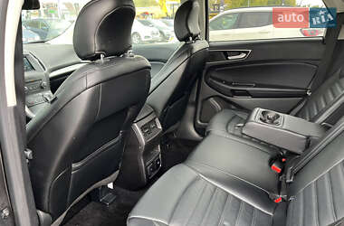 Внедорожник / Кроссовер Ford Edge 2015 в 