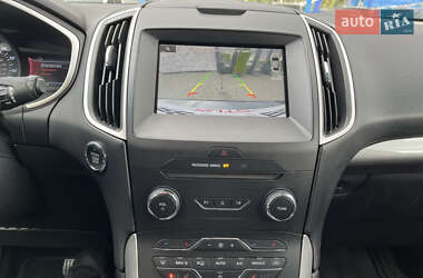 Внедорожник / Кроссовер Ford Edge 2015 в 