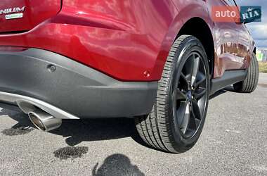 Позашляховик / Кросовер Ford Edge 2015 в 