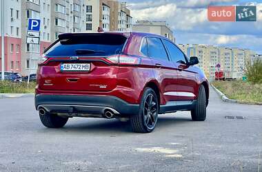 Позашляховик / Кросовер Ford Edge 2015 в 