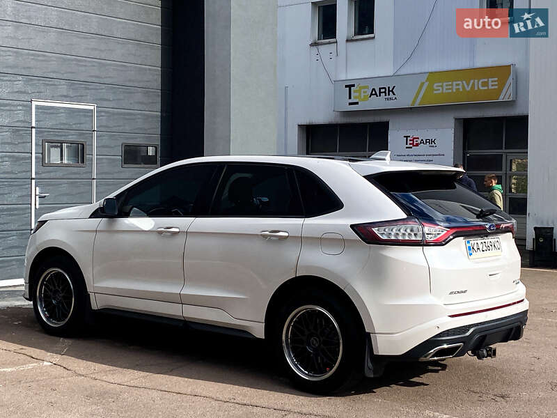 Позашляховик / Кросовер Ford Edge 2017 в Києві
