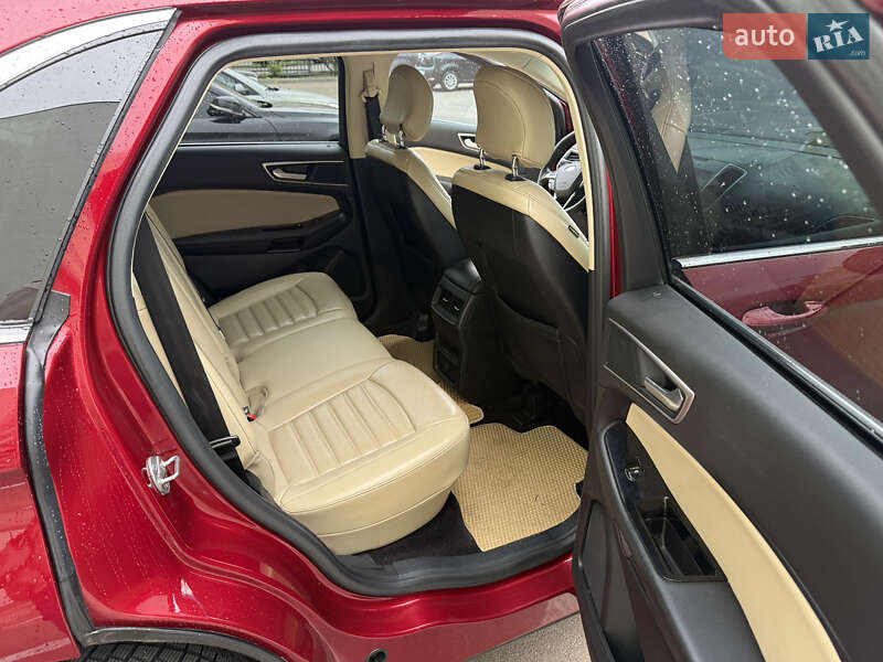 Внедорожник / Кроссовер Ford Edge 2016 в Николаеве
