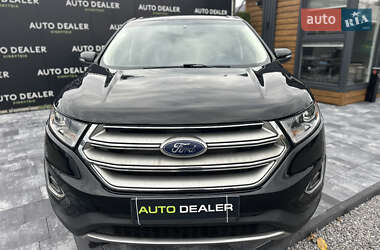 Позашляховик / Кросовер Ford Edge 2017 в 