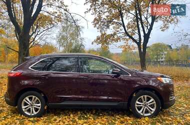 Внедорожник / Кроссовер Ford Edge 2019 в 