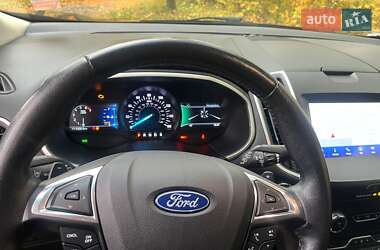 Внедорожник / Кроссовер Ford Edge 2019 в 
