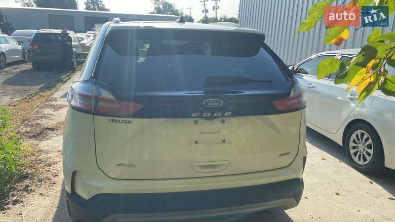 Позашляховик / Кросовер Ford Edge 2022 в Чернівцях