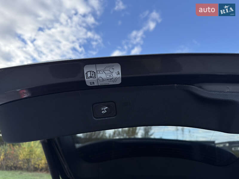Позашляховик / Кросовер Ford Edge 2019 в Києві фото 17 Позашляховик / Кросовер Ford Edge 2019 в Києві
