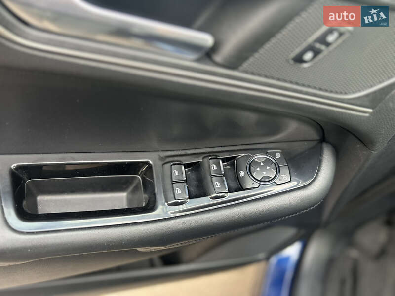 Внедорожник / Кроссовер Ford Edge 2016 в Переяславе