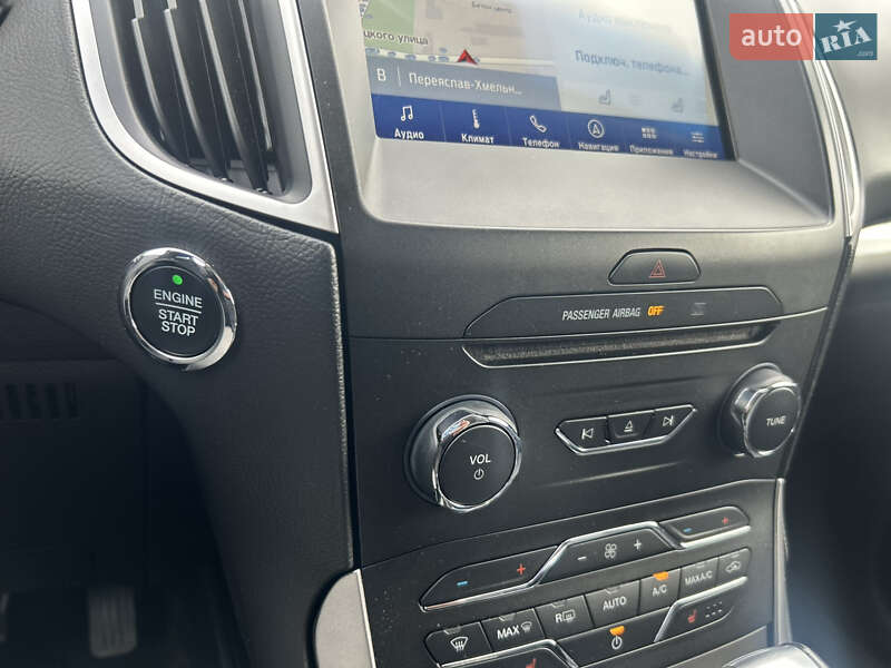 Внедорожник / Кроссовер Ford Edge 2016 в Переяславе