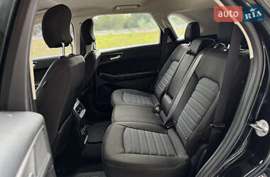 Внедорожник / Кроссовер Ford Edge 2016 в 
