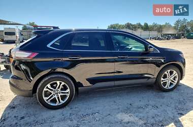 Позашляховик / Кросовер Ford Edge 2017 в 