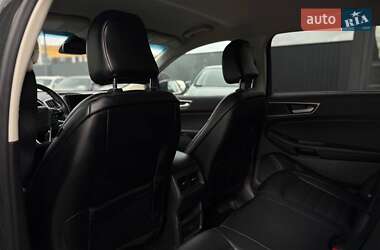 Позашляховик / Кросовер Ford Edge 2021 в  фото 17 Позашляховик / Кросовер Ford Edge 2021 в