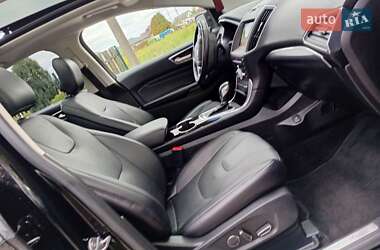 Внедорожник / Кроссовер Ford Edge 2017 в 