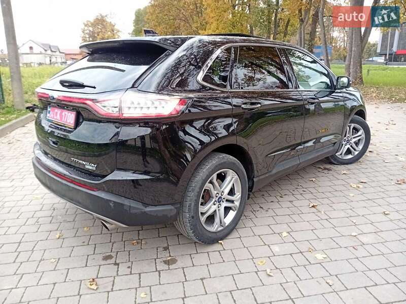 Позашляховик / Кросовер Ford Edge 2017 в Стрию