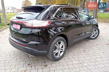 Внедорожник / Кроссовер Ford Edge 2017 в 