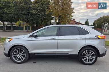 Внедорожник / Кроссовер Ford Edge 2019 в 