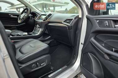 Внедорожник / Кроссовер Ford Edge 2019 в 