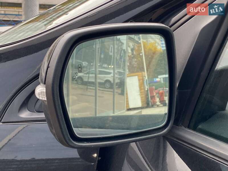 Позашляховик / Кросовер Ford Edge 2019 в Києві