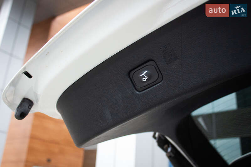 Внедорожник / Кроссовер Ford Edge 2022 в Киеве