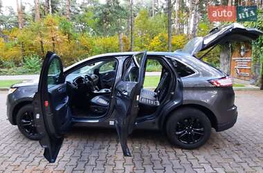 Внедорожник / Кроссовер Ford Edge 2015 в 