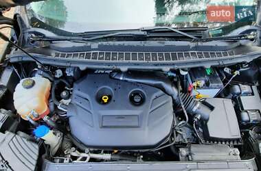 Внедорожник / Кроссовер Ford Edge 2015 в 