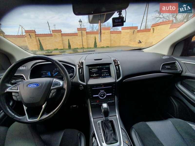 Внедорожник / Кроссовер Ford Edge 2015 в Измаиле