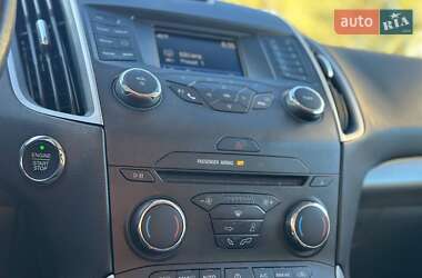 Позашляховик / Кросовер Ford Edge 2018 в  фото 13 Позашляховик / Кросовер Ford Edge 2018 в