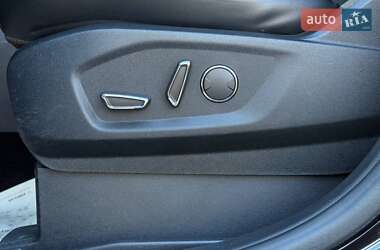 Позашляховик / Кросовер Ford Edge 2017 в  фото 5 Позашляховик / Кросовер Ford Edge 2017 в