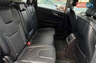 Позашляховик / Кросовер Ford Edge 2017 в  фото 45 Позашляховик / Кросовер Ford Edge 2017 в