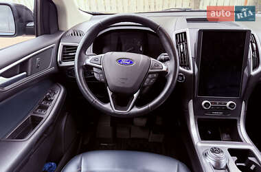 Внедорожник / Кроссовер Ford Edge 2023 в 