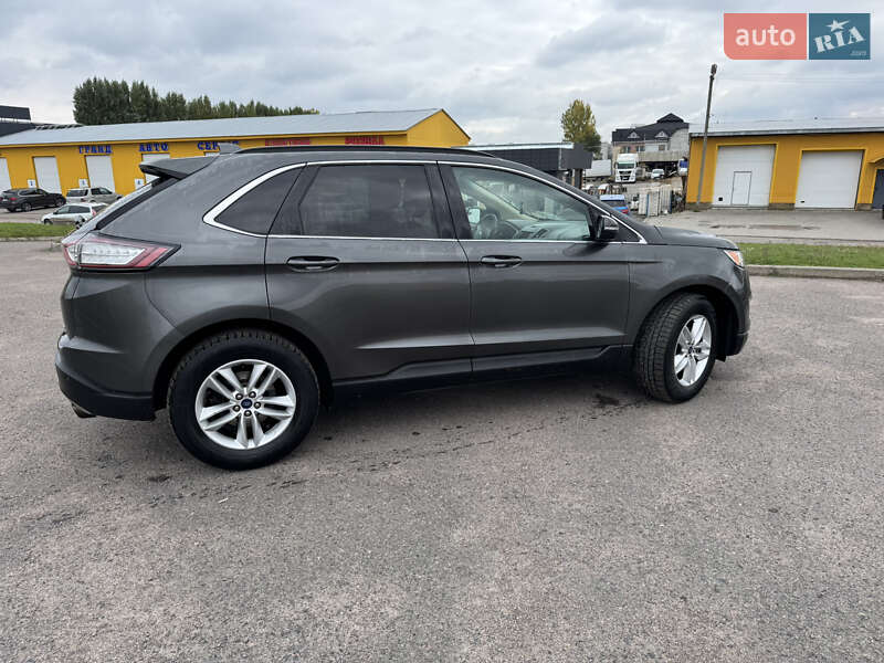 Позашляховик / Кросовер Ford Edge 2015 в Черкасах