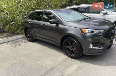 Позашляховик / Кросовер Ford Edge 2019 в  фото 4 Позашляховик / Кросовер Ford Edge 2019 в