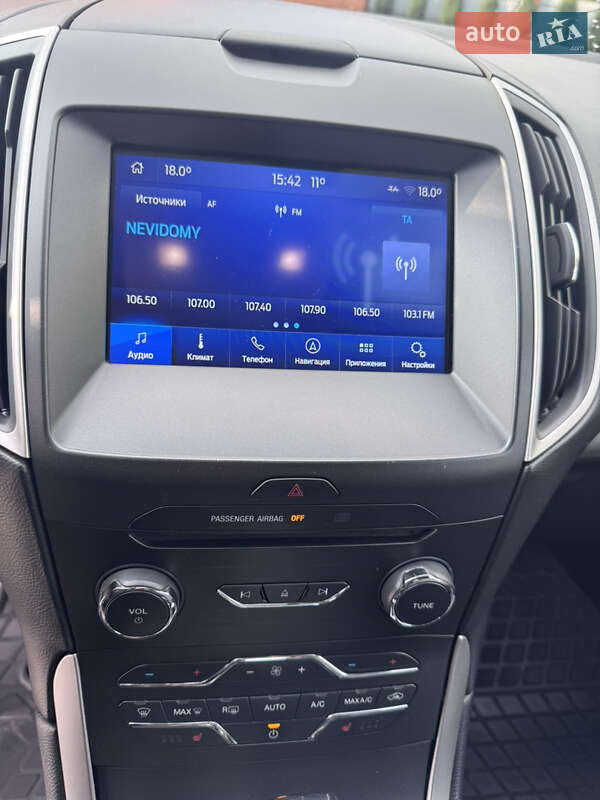 Позашляховик / Кросовер Ford Edge 2016 в Києві