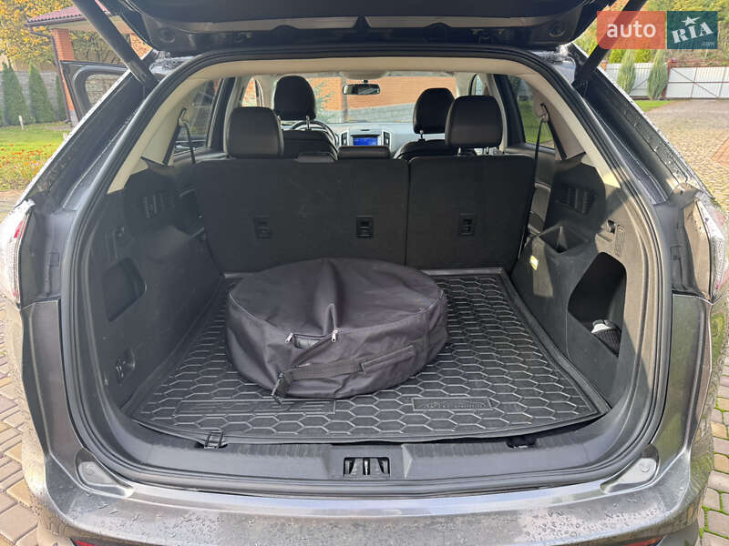 Позашляховик / Кросовер Ford Edge 2016 в Києві