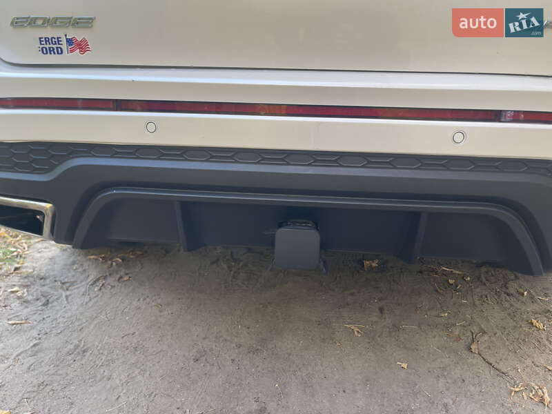 Внедорожник / Кроссовер Ford Edge 2018 в Днепре фото 14 Внедорожник / Кроссовер Ford Edge 2018 в Днепре