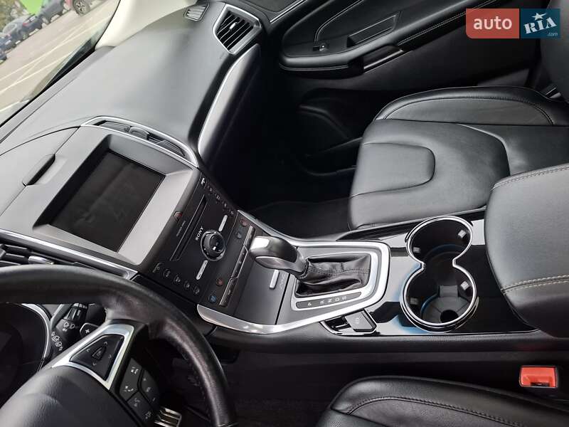 Внедорожник / Кроссовер Ford Edge 2015 в Киеве