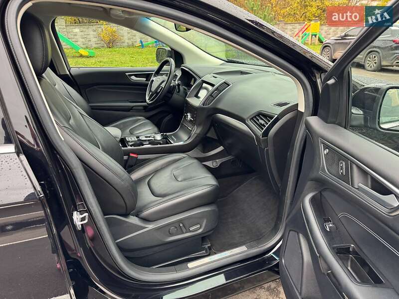 Позашляховик / Кросовер Ford Edge 2020 в Рівному