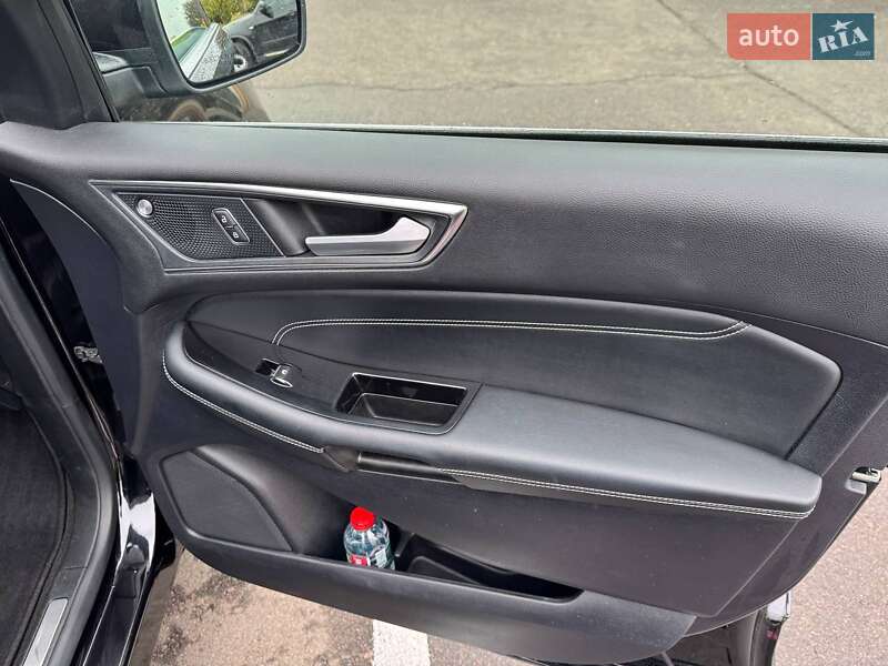 Позашляховик / Кросовер Ford Edge 2020 в Рівному