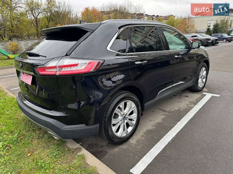 Позашляховик / Кросовер Ford Edge 2020 в Рівному