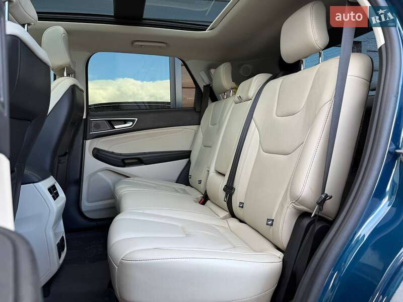 Позашляховик / Кросовер Ford Edge 2020 в Рівному