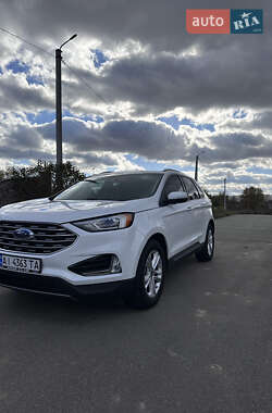 Внедорожник / Кроссовер Ford Edge 2019 в Киеве