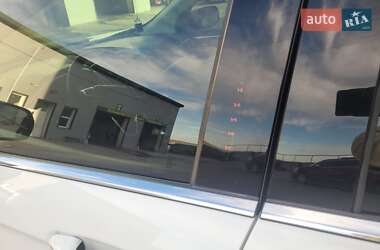 Позашляховик / Кросовер Ford Edge 2020 в Чорткові